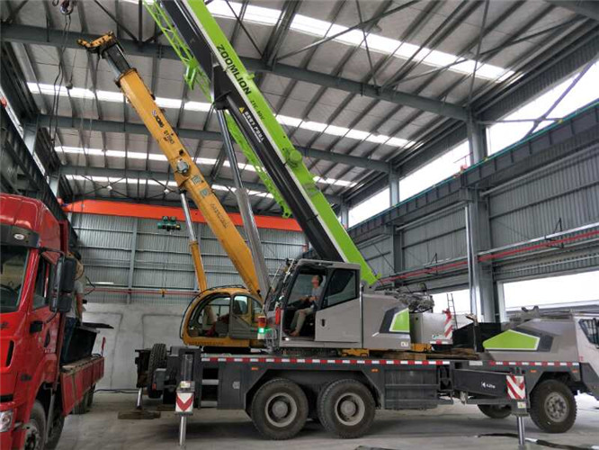 全南县高空车出租需要注意哪些安全事项？